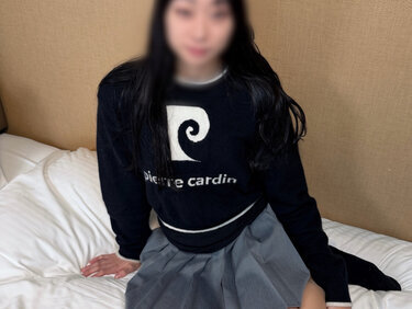 無修正FC2 PPV 4975798 最後の動画です！【無】【中出し】年上彼氏の雑魚ちんで満足できない美女が再び会いに来た。緊張してるけど徐