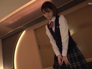 無修正FC2 PPV 2522498 美少女J系にオジサンの自己中セックス！同級生の男子あこがれの優しい彼女は金パワーで簡単に堕ちる尻軽女でした