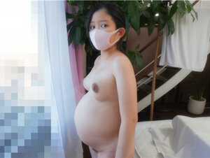 無修正FC2 PPV 4412834 臨月、妊娠　９ヶ月、来月出産予定！！出産直前の妊婦さんに、開脚固定器具取り付け、電動ピストンバイブ