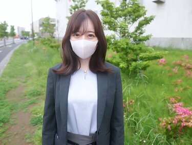 無修正FC2 PPV 4701240 偏差値６５の秀才名門大○４○生は、就職活動中にリクルートスーツでジジイに野外で中出し。中○、高○と生○会副会長