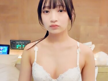 無修正FC2 PPV 4761731 透明感抜群の19歳、その容姿とは裏腹にどちゃくそエロくて膣内も気持ちいい