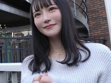 無修正FC2 PPV 4766319 【初撮り/個撮】ファミレスで働くHカップ爆美女さらちゃん23歳 乳首責めでおまんこ即ビショ濡れ♡グラインド騎乗位