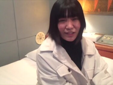 無修正FC2 PPV 4787798 【先着30名500円オフ】はるか18歳_2・顔射インタビュー(11)。「おさんごめんなさい」あのアイドル級逸材っ子