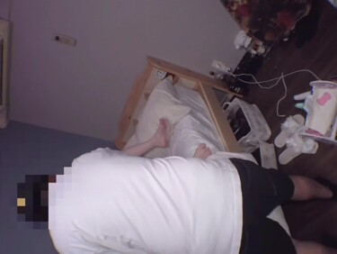 無修正FC2 PPV 4799746 -A 特典付き【親友の前で中に出されました】衝撃罰ゲームで、女の子の親友の目の前でイマラだけではなく中出しもしてやった