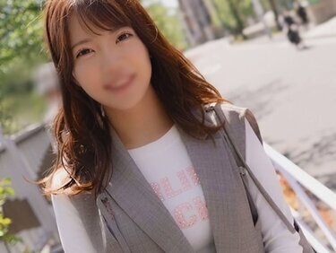 無修正FC2 PPV 4804573 我慢汁でまくりGカップ抱き心地がヤバ杉る陽キャでスケベな巨乳美容師（２４）中出し×②（なーみん）