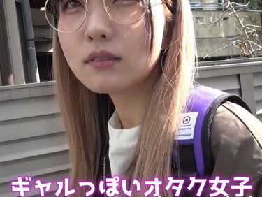 無修正FC2 PPV 4813103 ＜素人個撮＞カワイイ見た目のオタク女子！AVに興味があるようで一緒にラブホIN、からの生ハメ生中出し