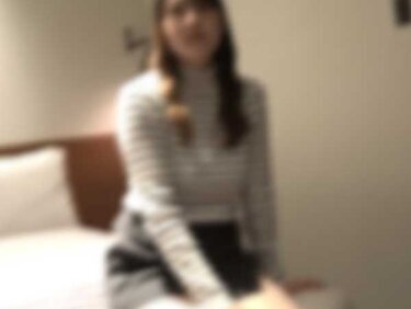 無修正FC2 PPV 4815051 【素人個撮】初撮り素人/メロン農家２４才。最強あざと可愛い！可愛すぎるリアクションで沼落ち確定