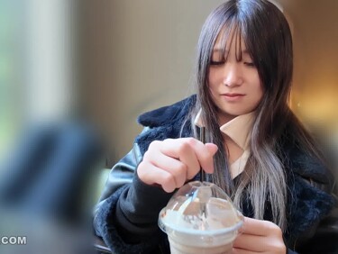 無修正FC2 PPV 4830709 【初】恥ずかしが//り屋の田舎の学年イチ可愛いムスメが夢追って、上京。欲望の東京で「闇落ち」高額バイト応募