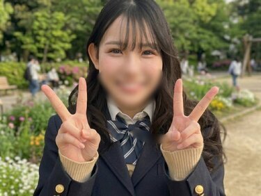 無修正FC2 PPV 4875309 衝撃！！男性経験ほぼナシ！SNSでバズったイマドキ美女が巨根と生ハメで感じまくり