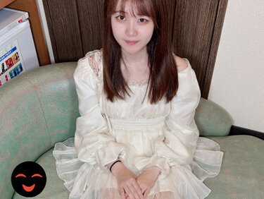 無修正FC2 PPV 4897531 217 経験値の少ない素朴なゆなちゃん23歳が素朴に喘ぎセックスを味わう姿でおちんぽ20回はしこれます 特典で無修正
