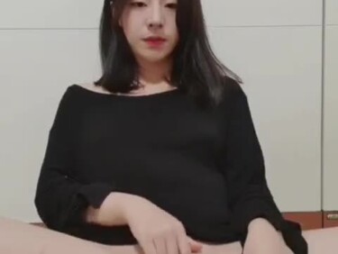 (한국야동) 3p을 즐기는 이쁜 여대생