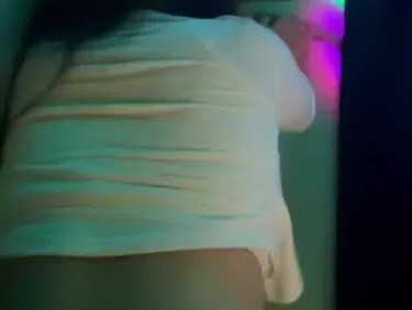 박히면서 노래하는 여친