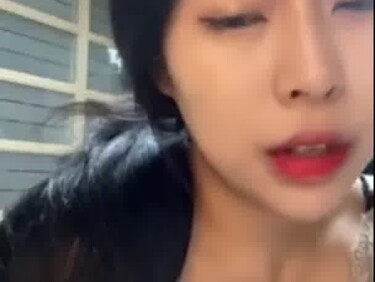 (한국야동) 다시한번 보여줄께 ~ 이쁜 문신녀 소중이 노출