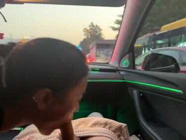 (한국야동) 신호대기중 자지빨기 - 버스에서 다 보임 ㅋㅋ