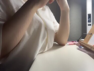 (한국야동) 아프리카 슴터디 - [가슴올리다 유륜꼭지노출]
