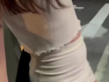 (한국야동) 길거리 섭외녀 진동참고 견디기 ㅋㅋ
