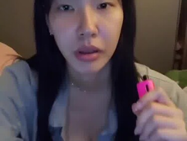 (한국야동) 국내 손꼽히는 젖탱이 bj 씨지