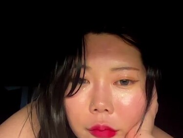 (한국야동) 어머머 ~ 실수()로 젖탱이 노출 해버린 거유 BJ